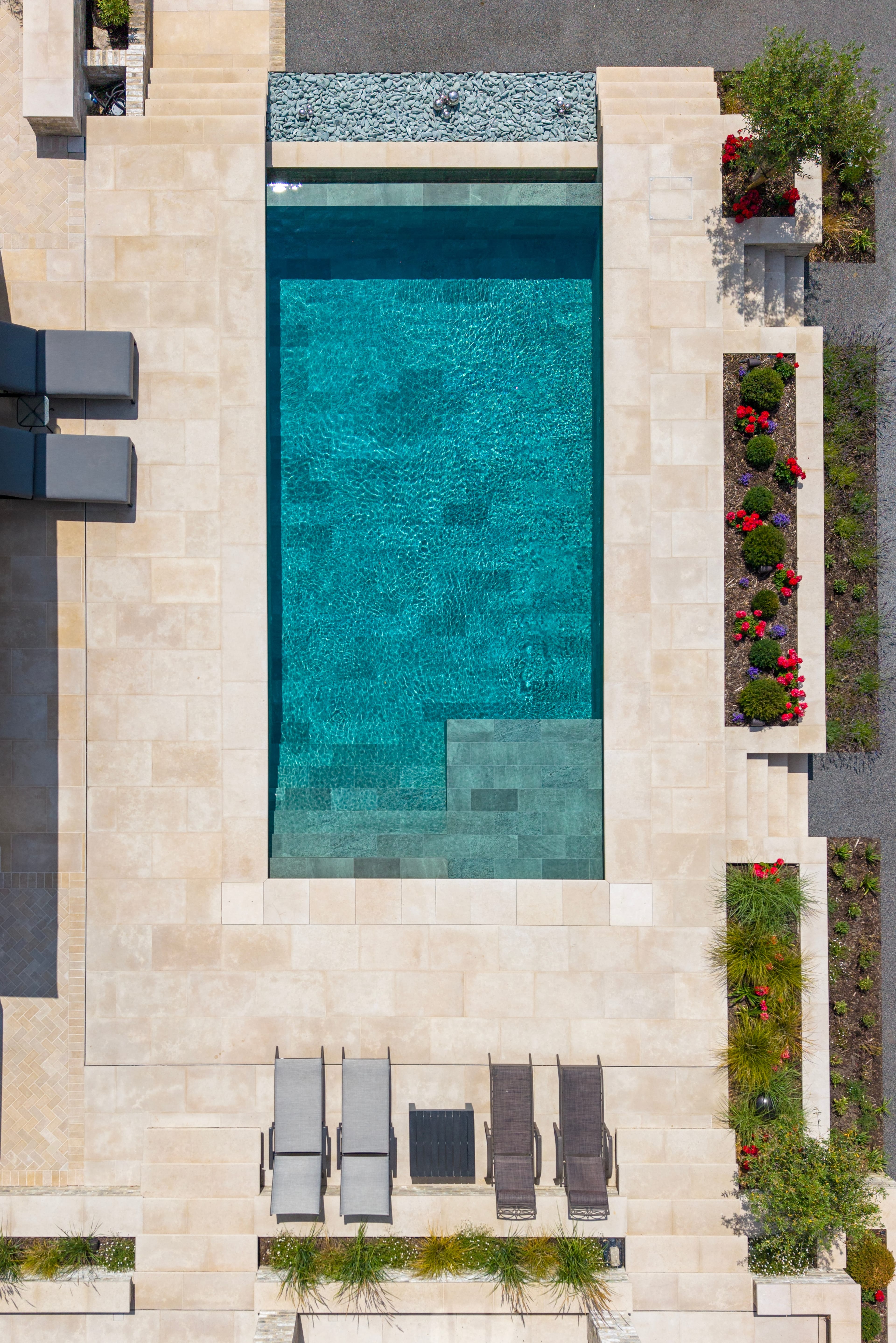 Nateley Scures House aerial view