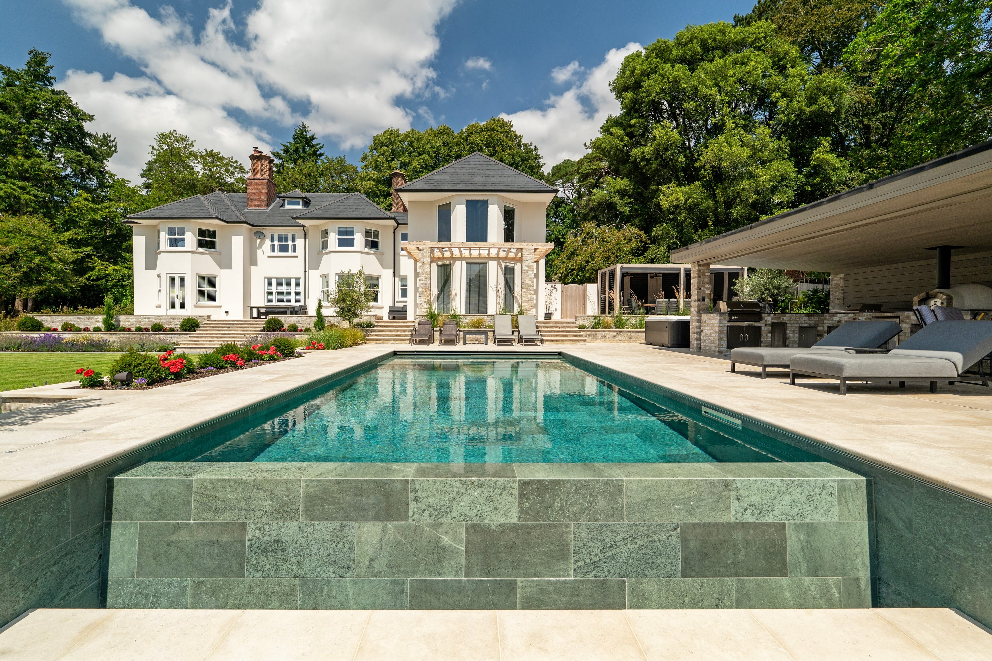 Nateley Scures House photo